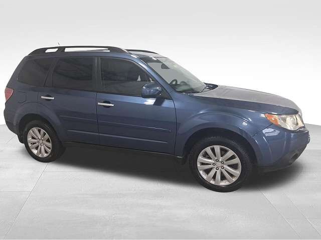 2012 SUBARU Forester