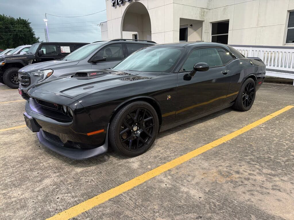 2015 DODGE Challenger