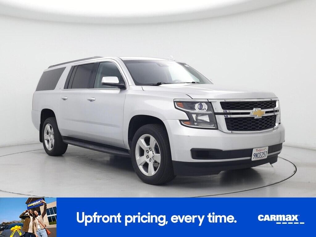 2017 CHEVROLET Suburban