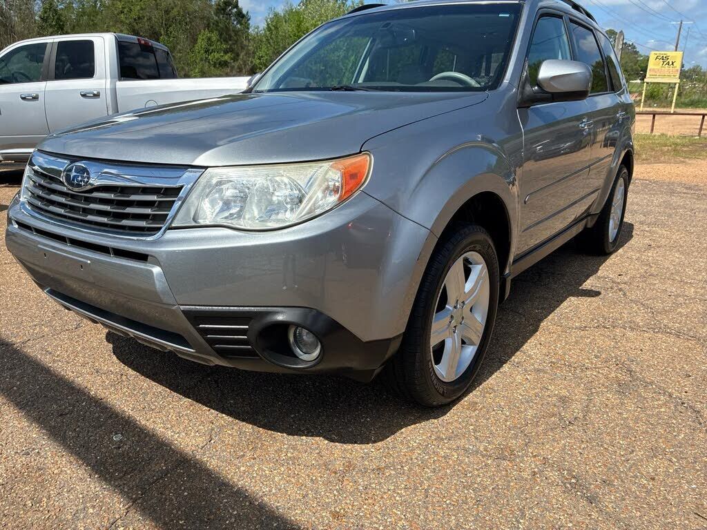 2010 SUBARU Forester