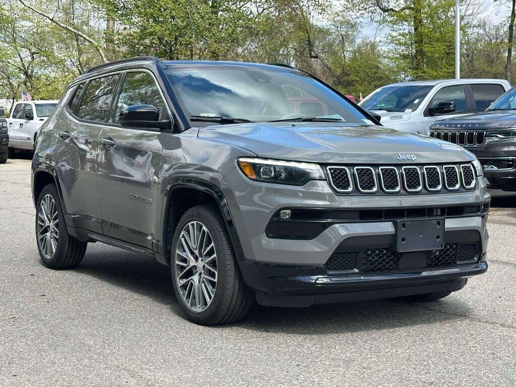 2024 JEEP Compass