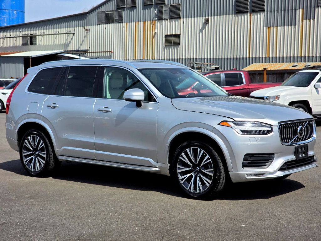 2021 VOLVO XC90
