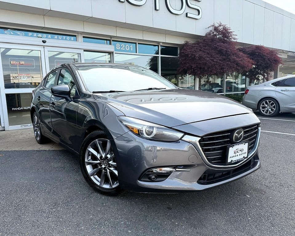 2018 MAZDA Mazda3