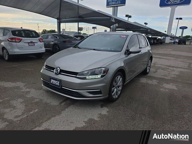 2018 VOLKSWAGEN Golf