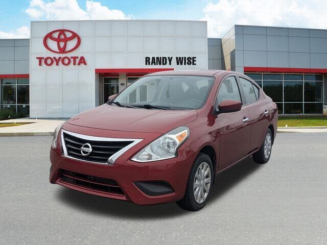 2016 NISSAN Versa