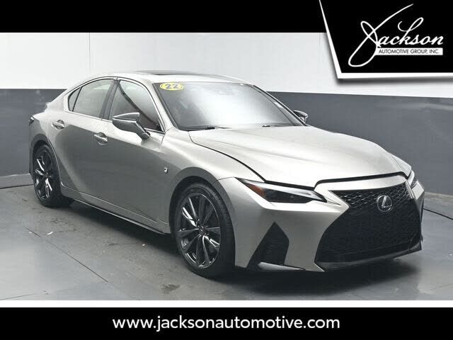 2022 LEXUS IS