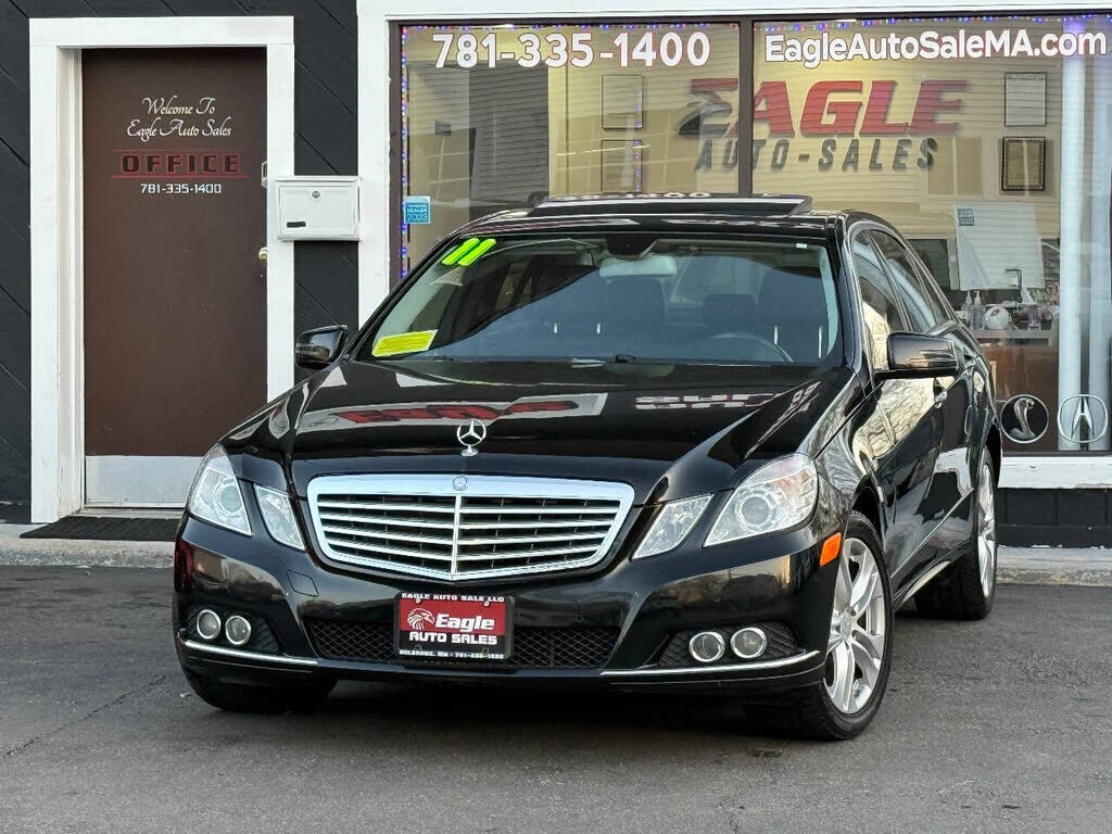 2011 MERCEDES-BENZ E-Class