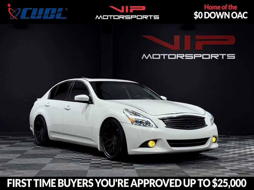 2013 INFINITI G37