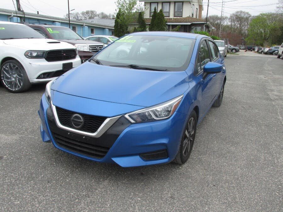 2021 NISSAN Versa