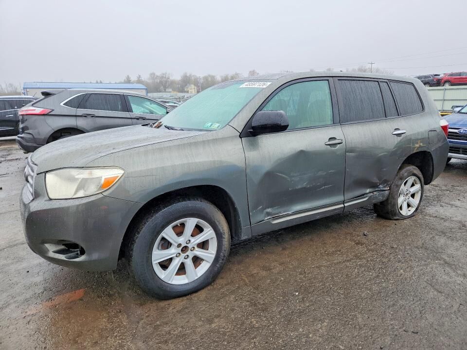 2010 TOYOTA Highlander