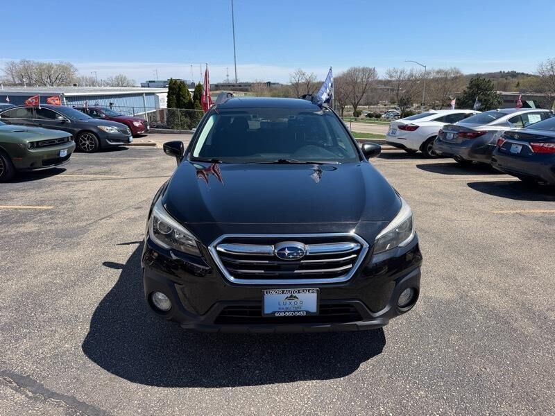 2019 SUBARU Outback