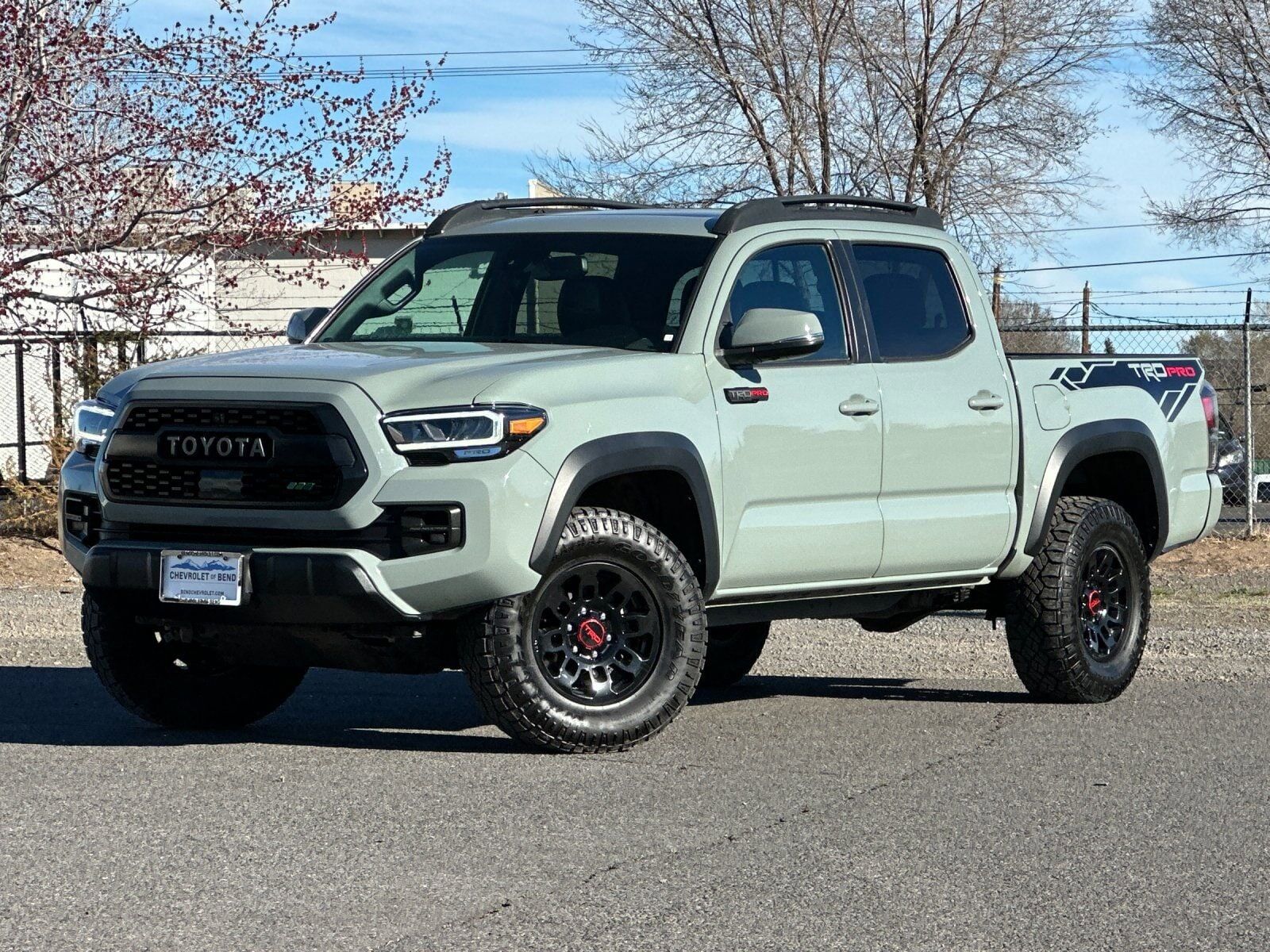 2021 TOYOTA Tacoma