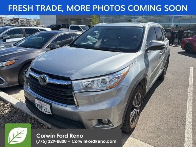 2015 TOYOTA Highlander