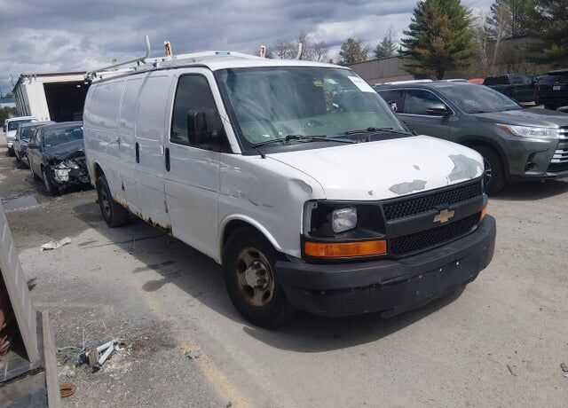 2012 CHEVROLET Express