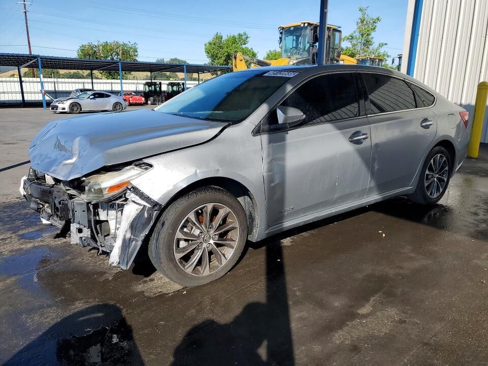 2016 TOYOTA Avalon