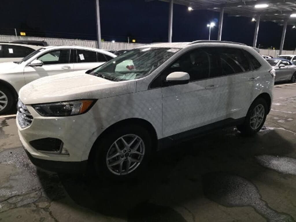 2022 FORD Edge