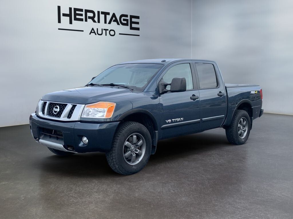 2014 NISSAN Titan