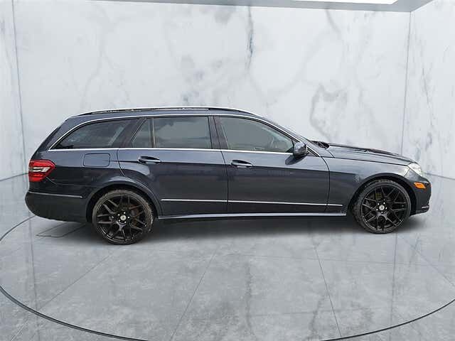 2011 MERCEDES-BENZ E-Class