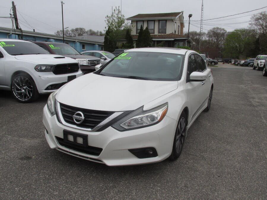 2016 NISSAN Altima