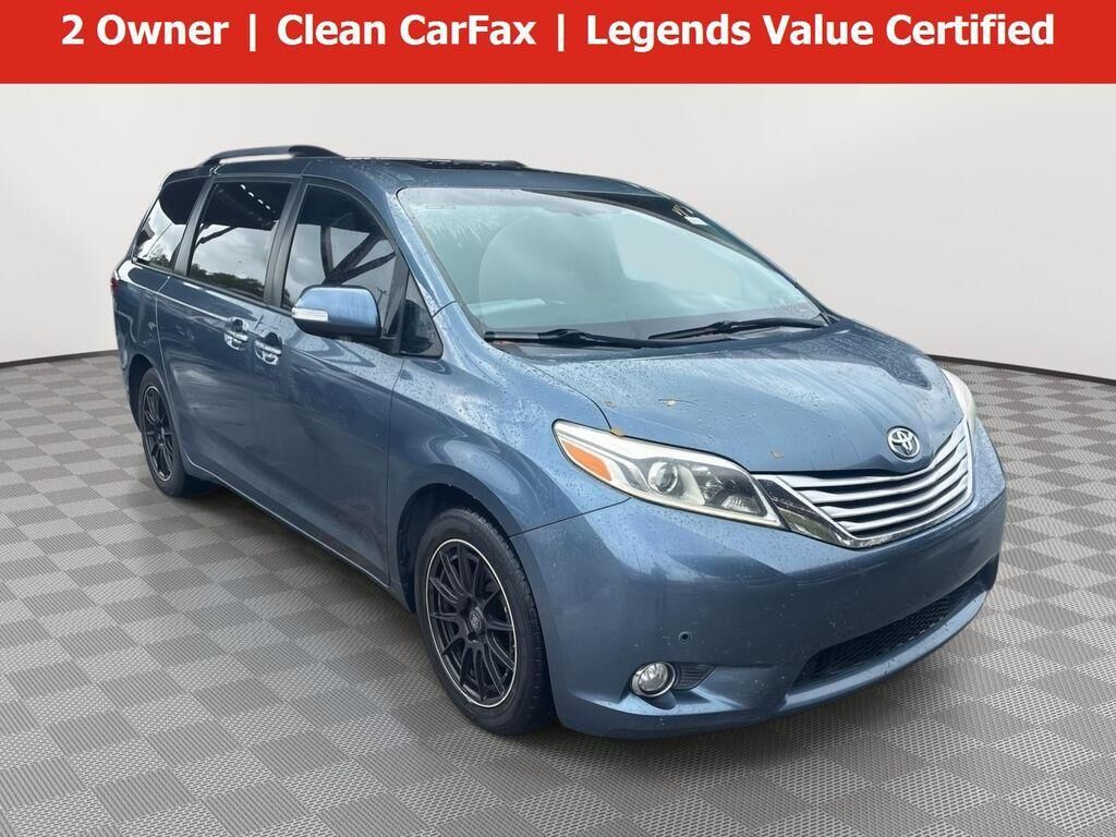 2015 TOYOTA Sienna
