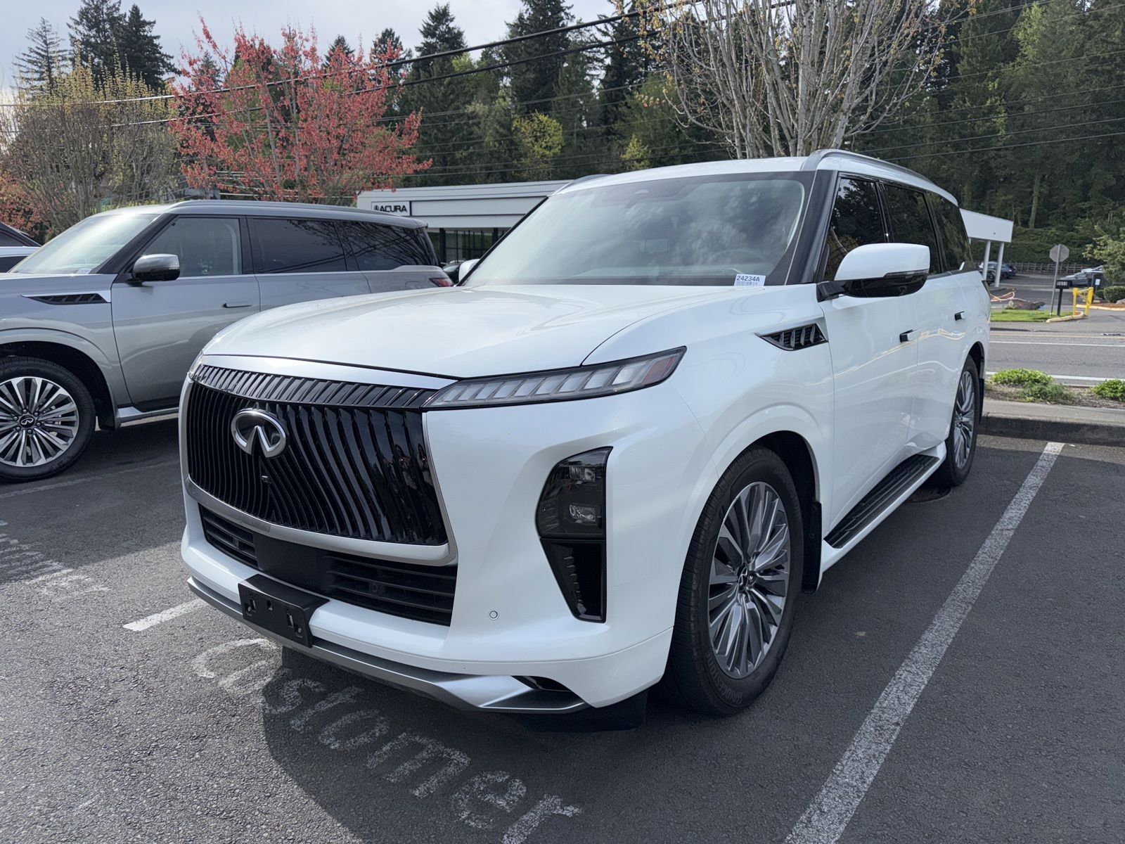 2025 INFINITI QX80