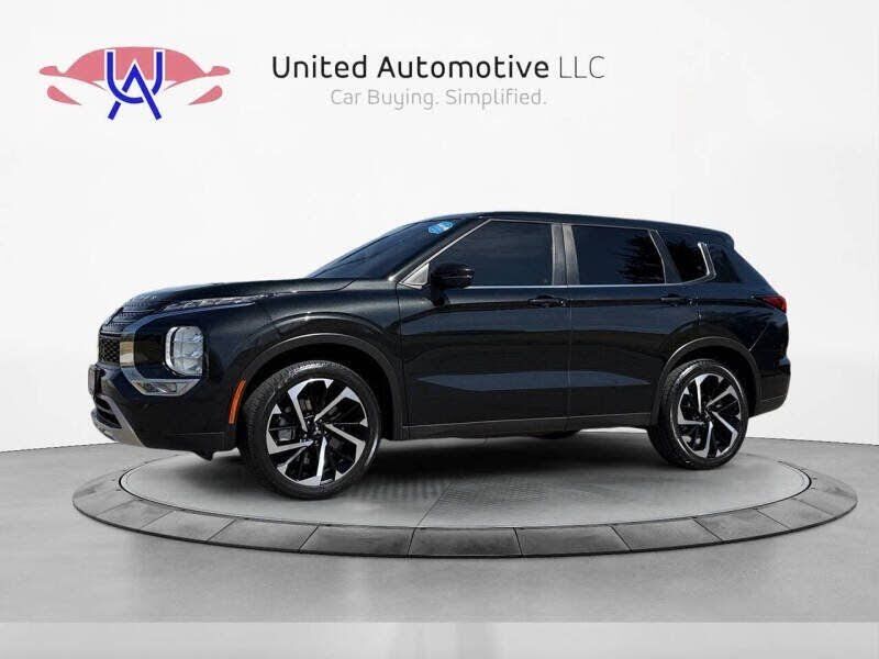 2023 MITSUBISHI Outlander