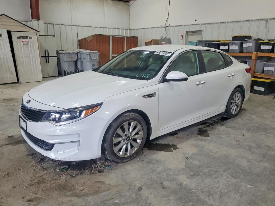 2018 KIA Optima