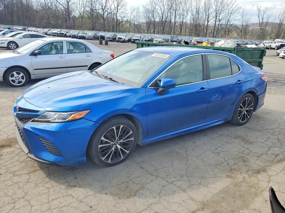 2020 TOYOTA Camry