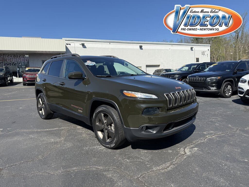 2016 JEEP Cherokee