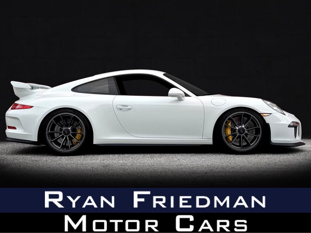2015 PORSCHE 911