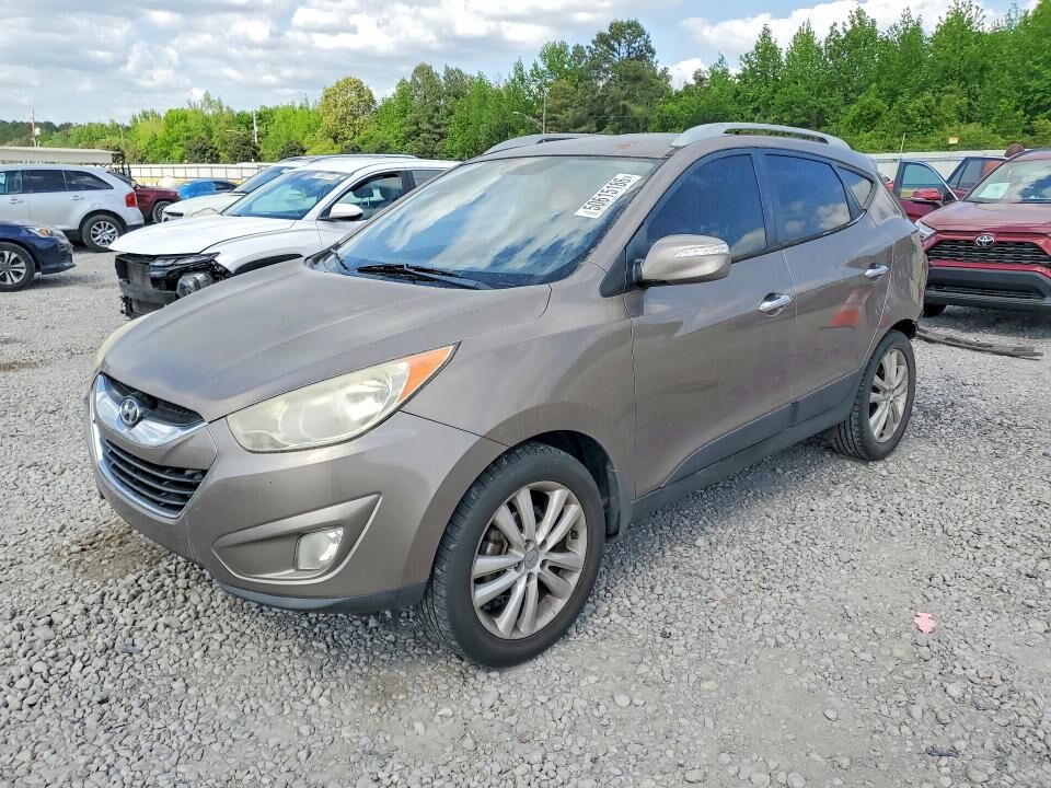 2010 HYUNDAI Tucson