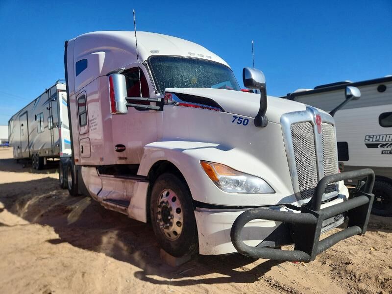 2023 KENWORTH T680