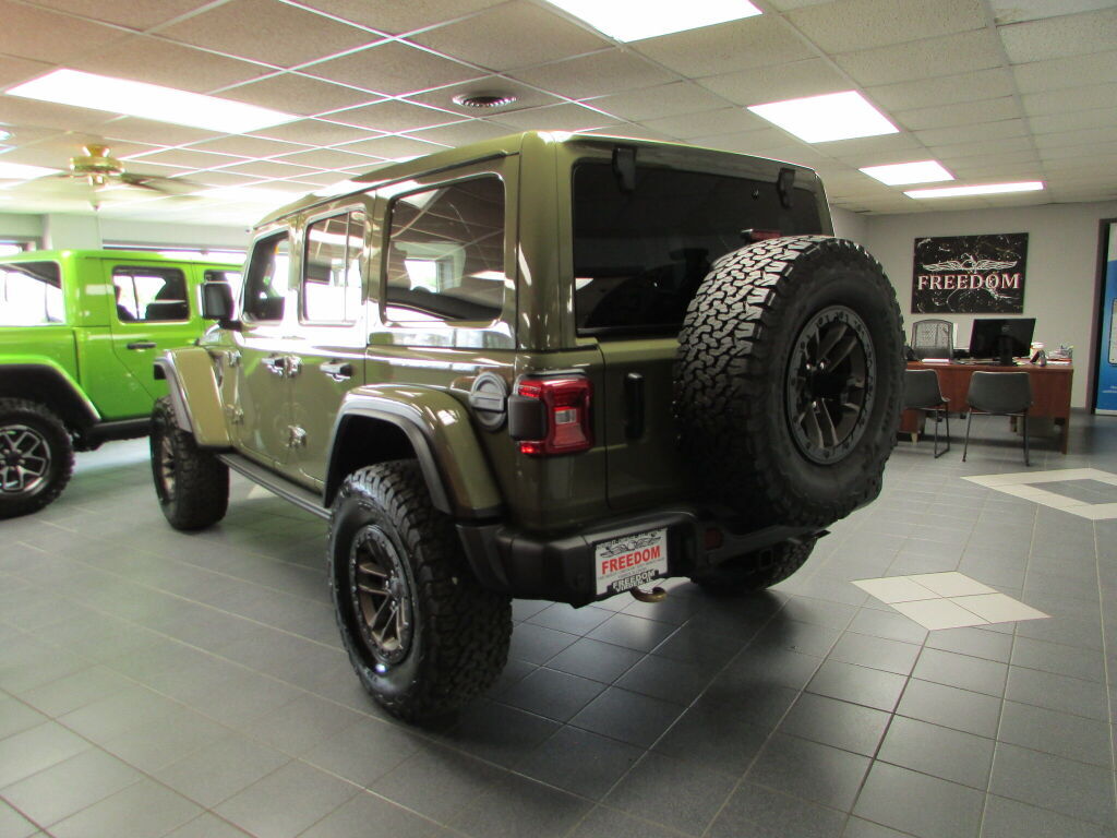 2025 JEEP Wrangler