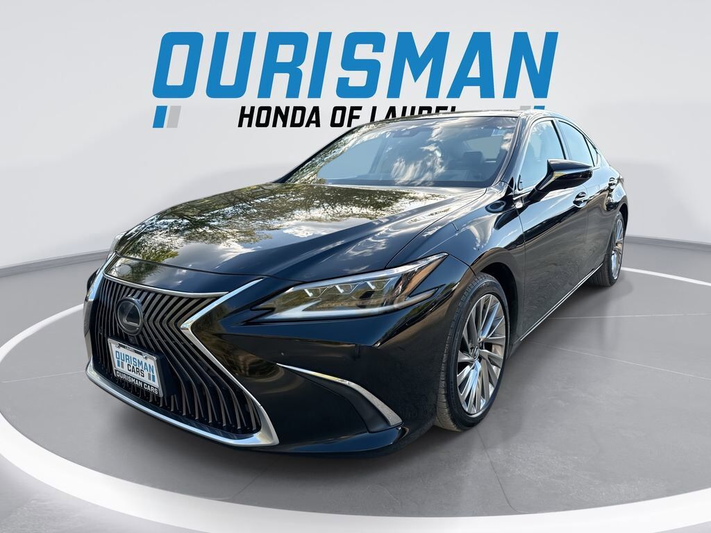2019 LEXUS ES