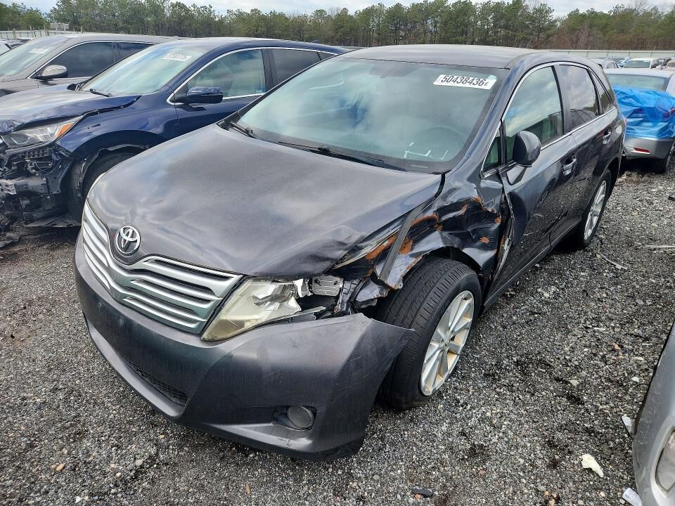 2010 TOYOTA Venza