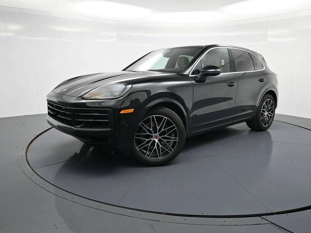2026 PORSCHE Cayenne