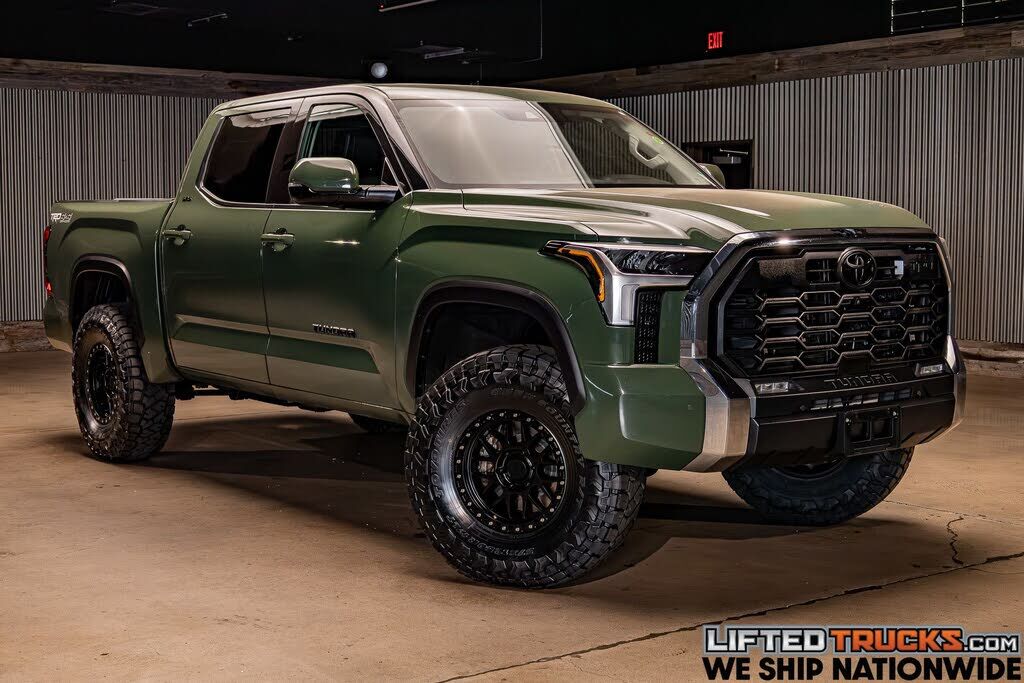 2023 TOYOTA Tundra
