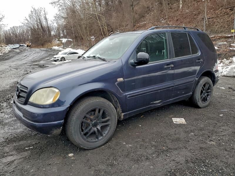 2001 MERCEDES-BENZ M-Class