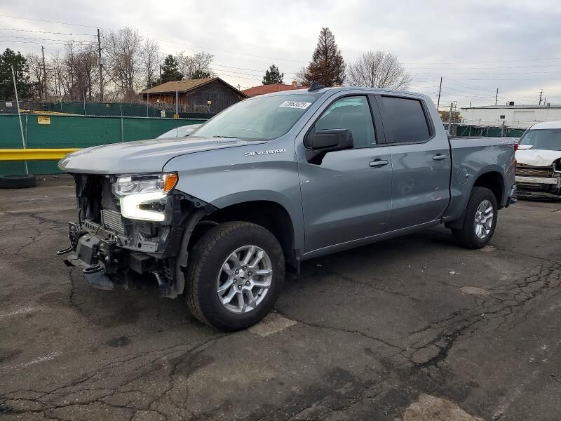 2025 CHEVROLET Silverado