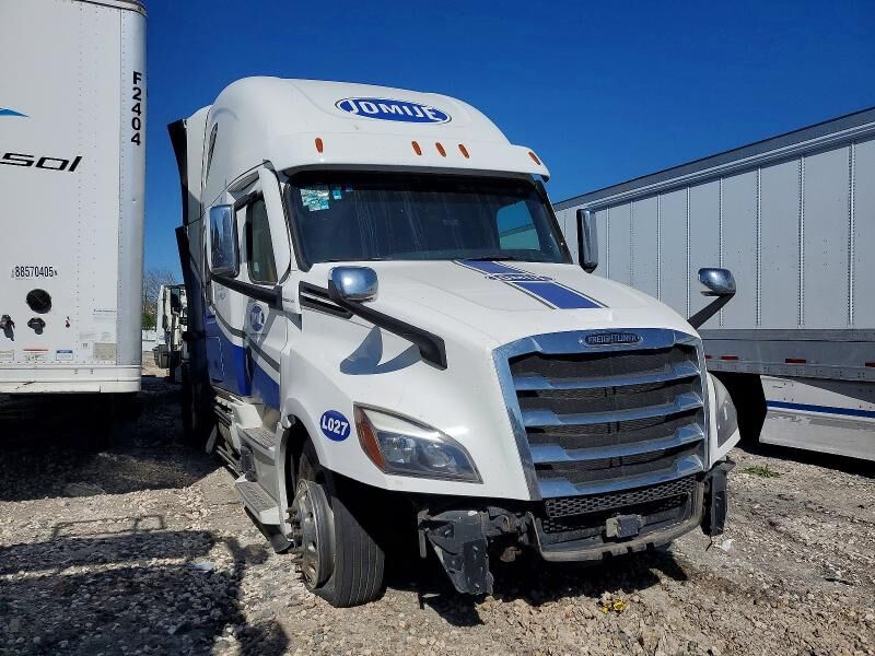 2023 FREIGHTLINER Cascadia