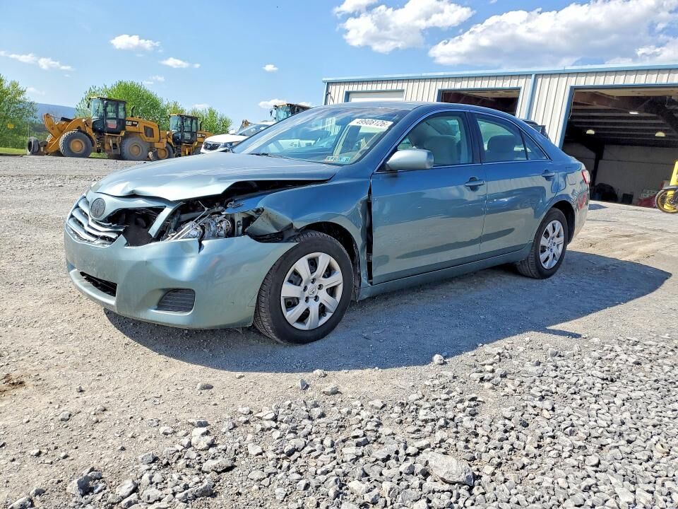 2010 TOYOTA Camry
