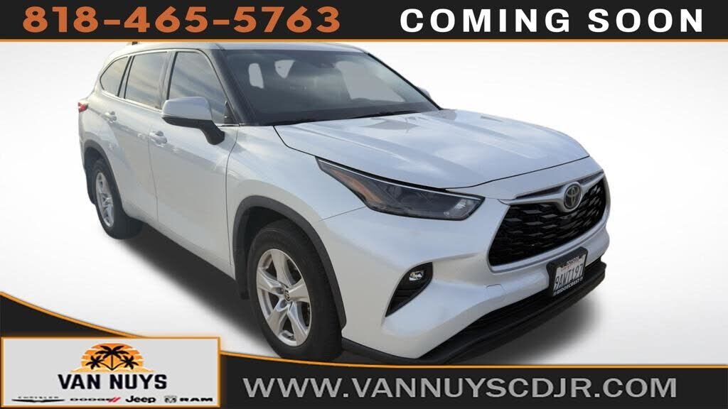 2022 TOYOTA Highlander