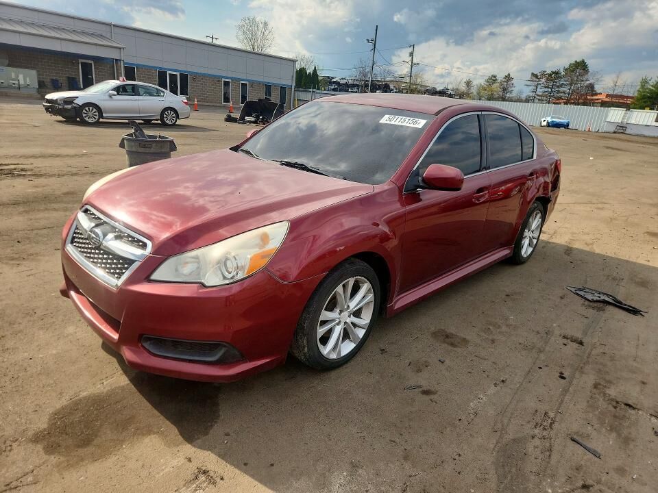2013 SUBARU Legacy