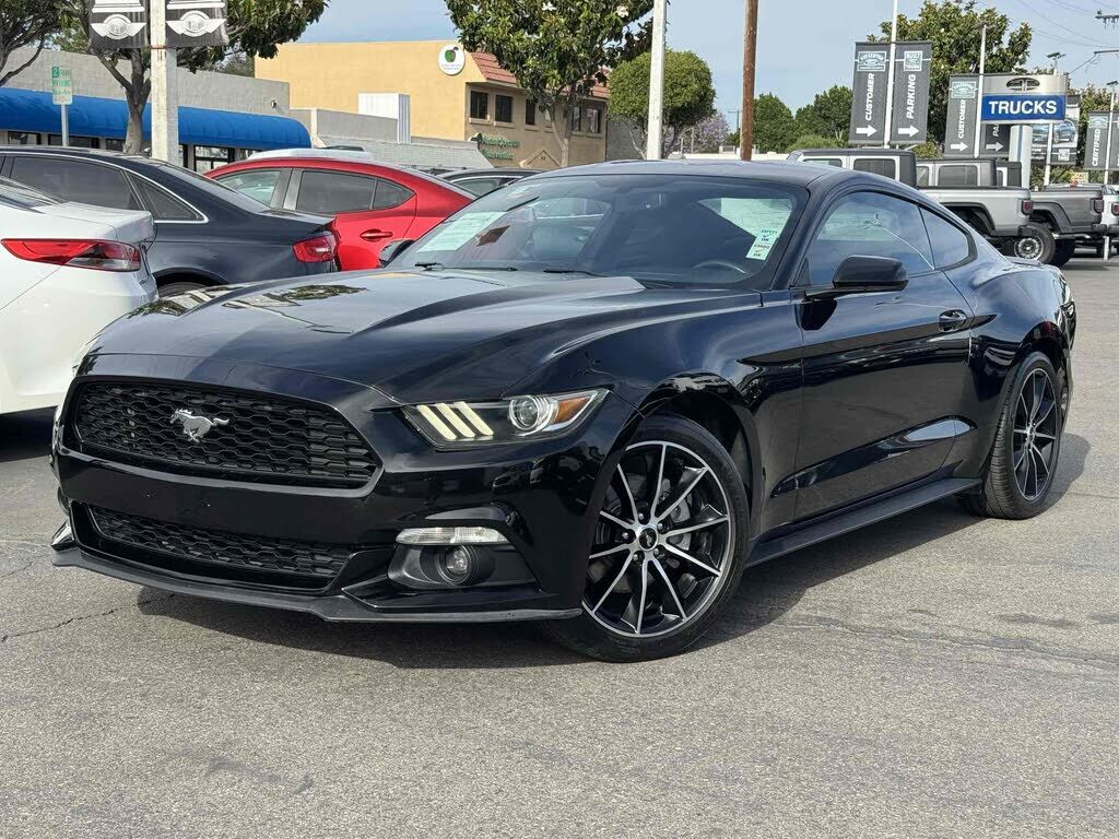 2016 FORD Mustang