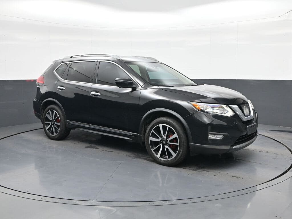2017 NISSAN Rogue