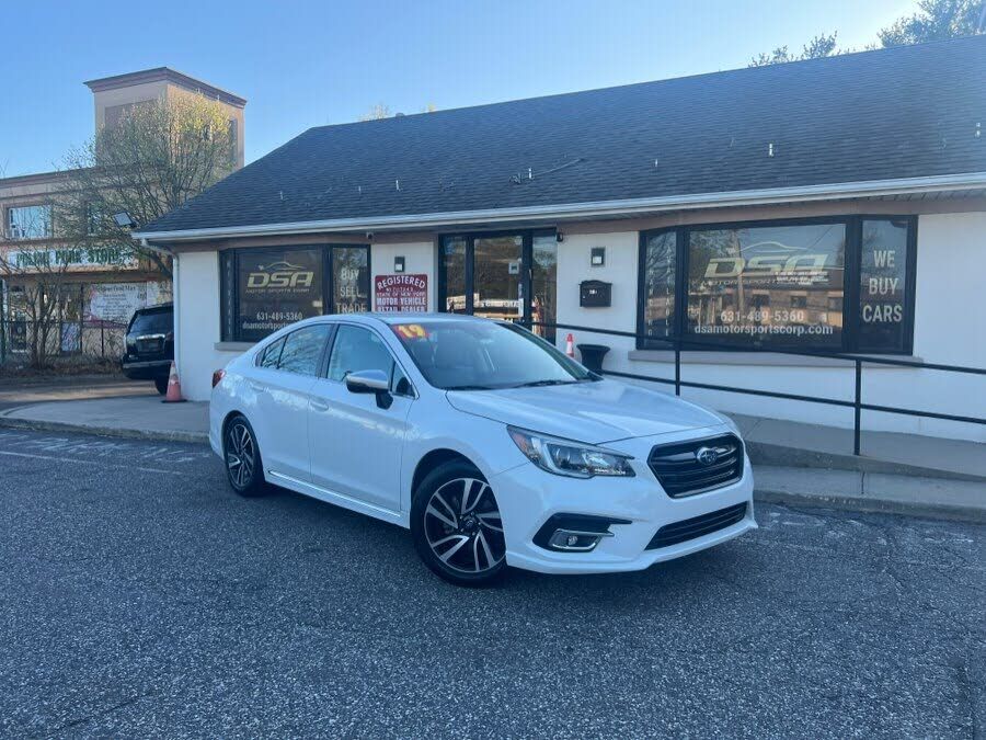 2019 SUBARU Legacy