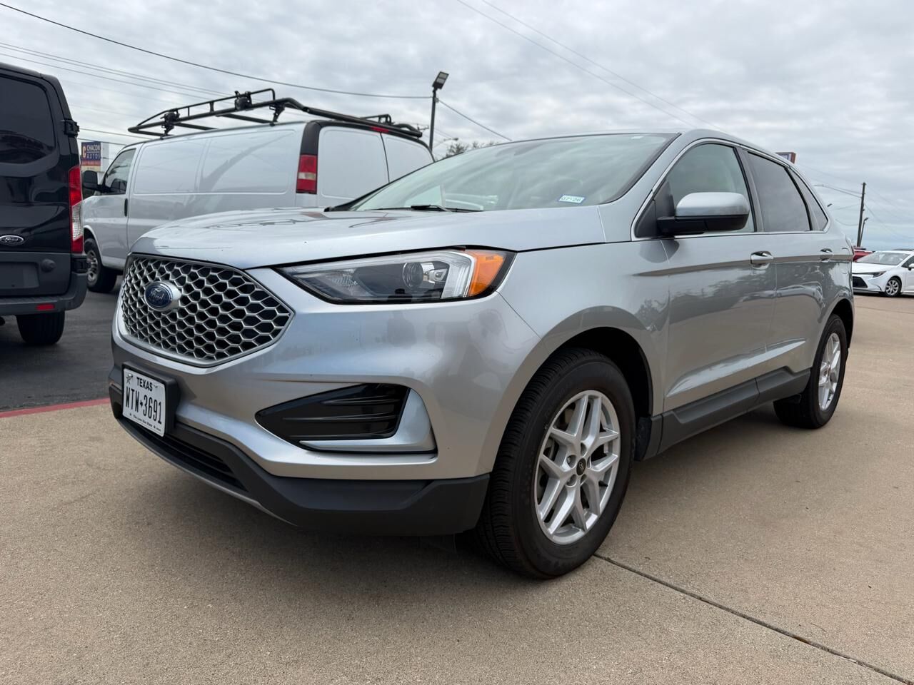 2024 FORD Edge
