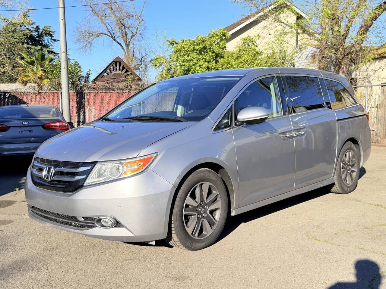 2016 HONDA Odyssey
