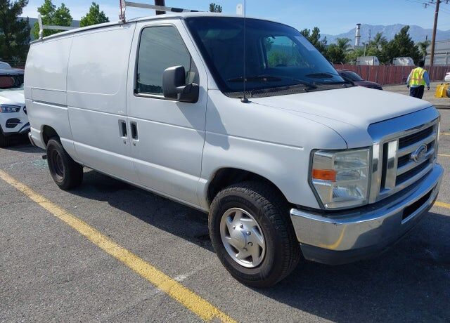 2013 FORD E-250