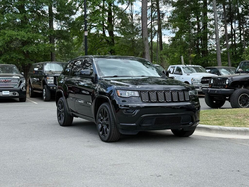 2017 JEEP Grand Cherokee